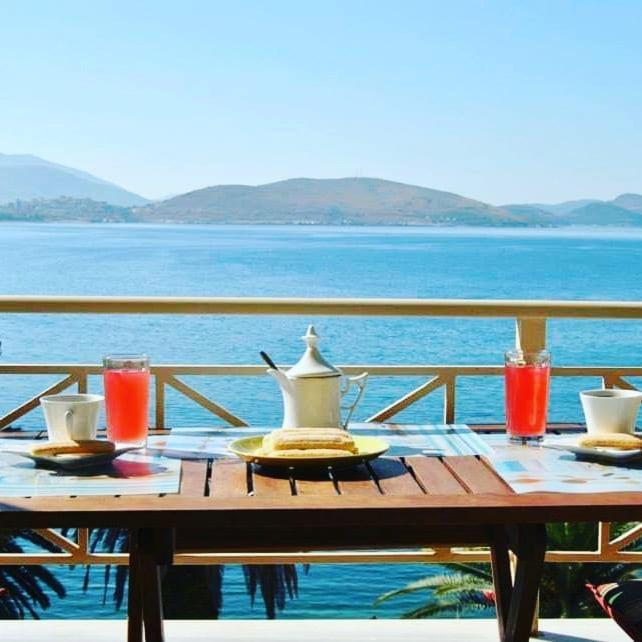 Apartment In Saranda 外观 照片